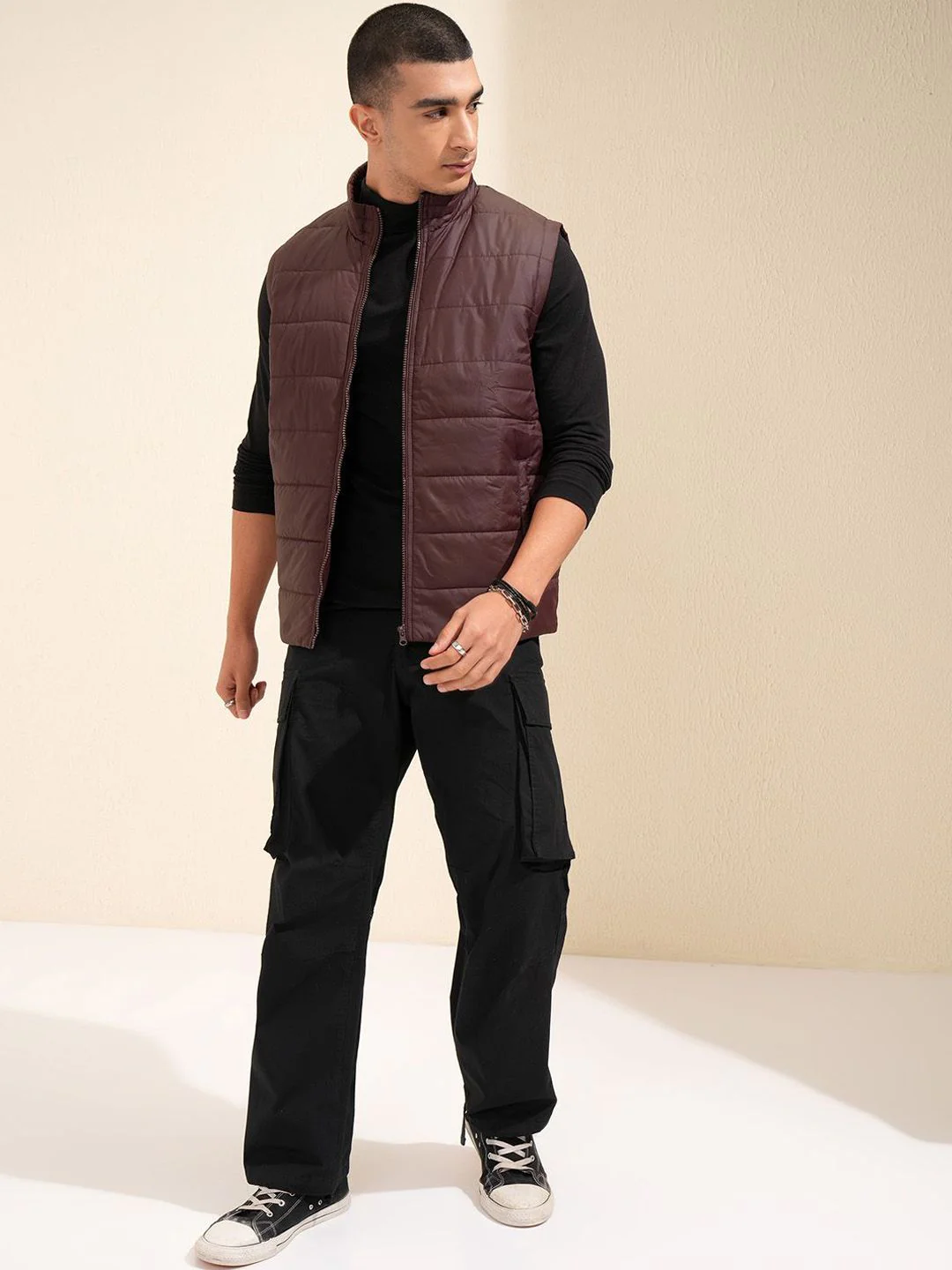 HIGHLANDER Men Crop Puffer Jacket - Image 6