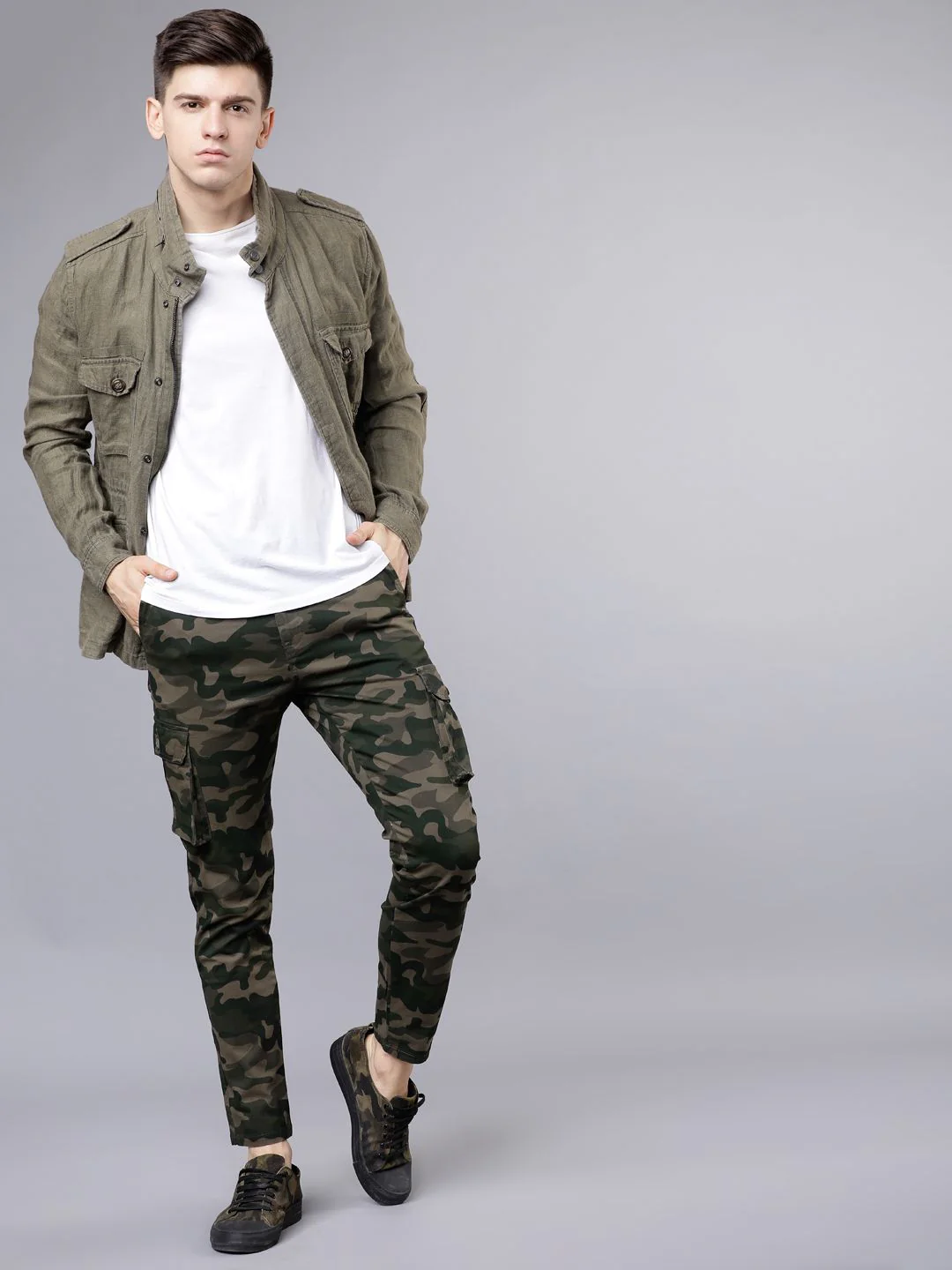HIGHLANDER Men Olive Green Slim Fit Printed Cargos - Image 5