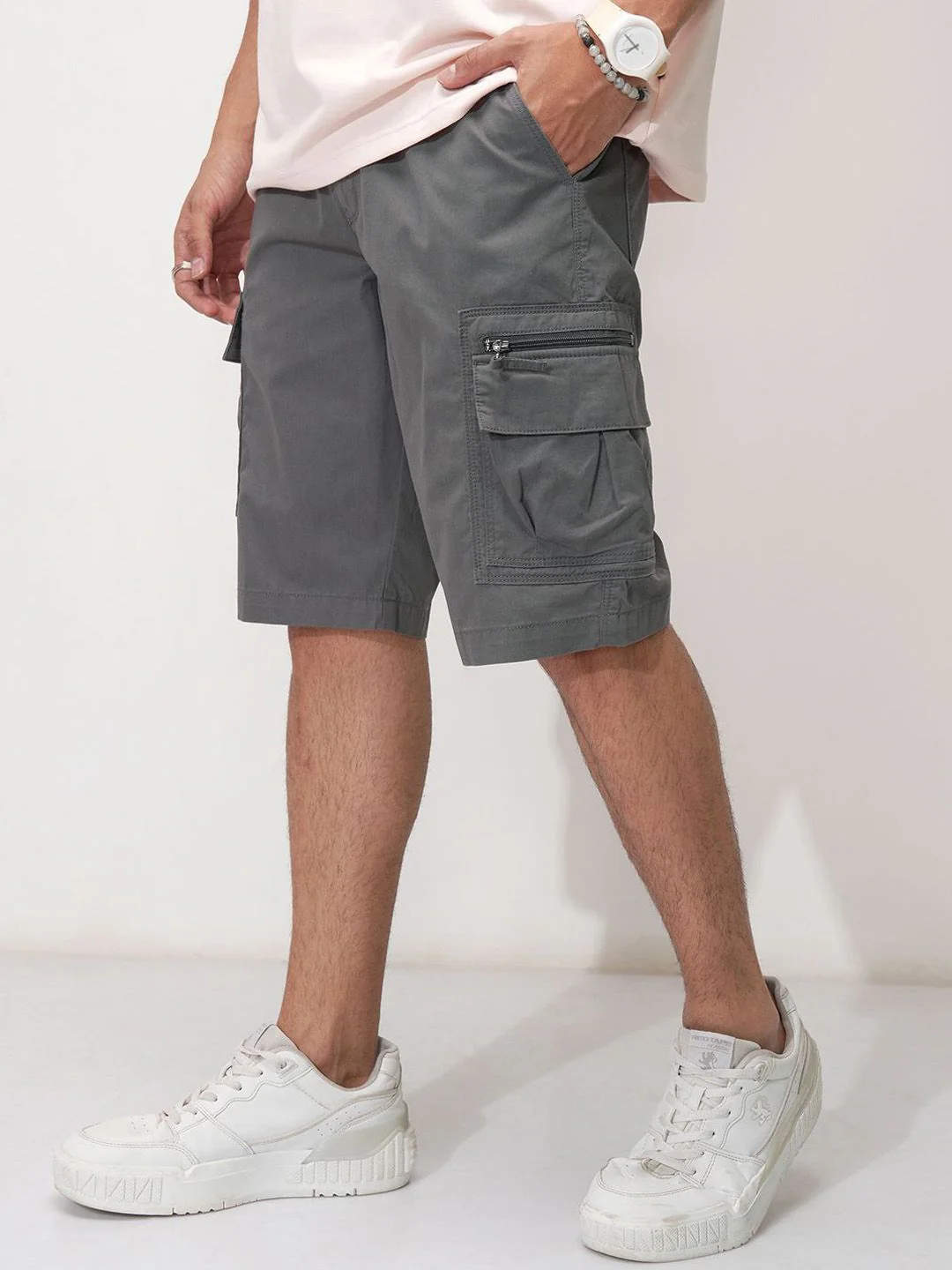 Highlander Men Regular Fit Mid-Rise Cotton Cargo Shorts - Image 3