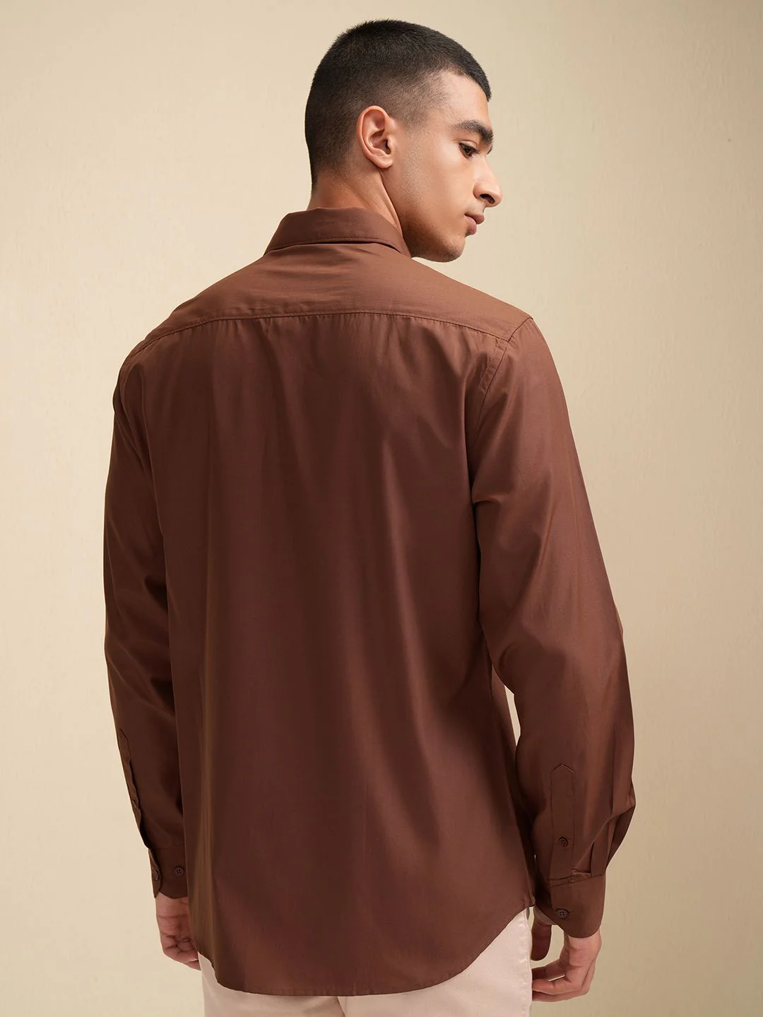 HIGHLANDER Men Solid Casual Shirt - Image 4
