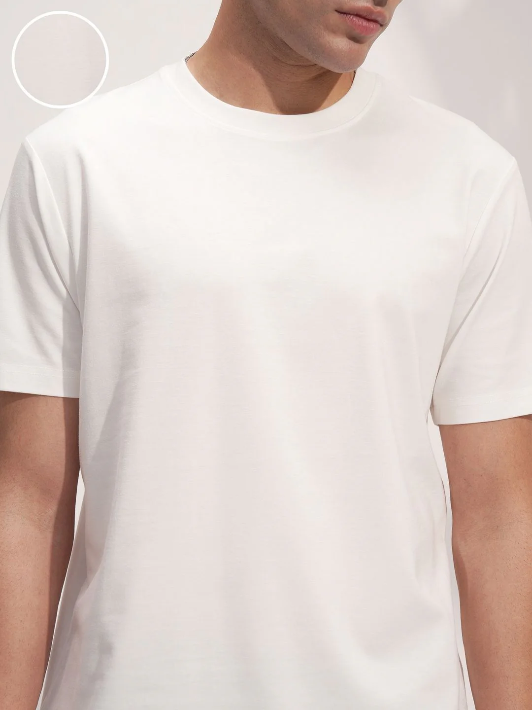 HIGHLANDER Men Solid Regular Fit T-shirt - Image 2