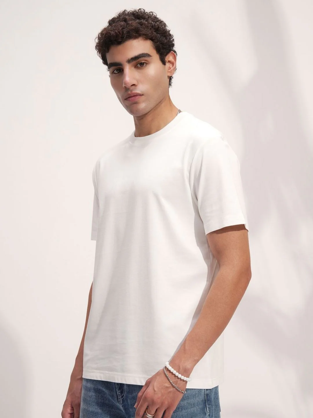 HIGHLANDER Men Solid Regular Fit T-shirt - Image 5