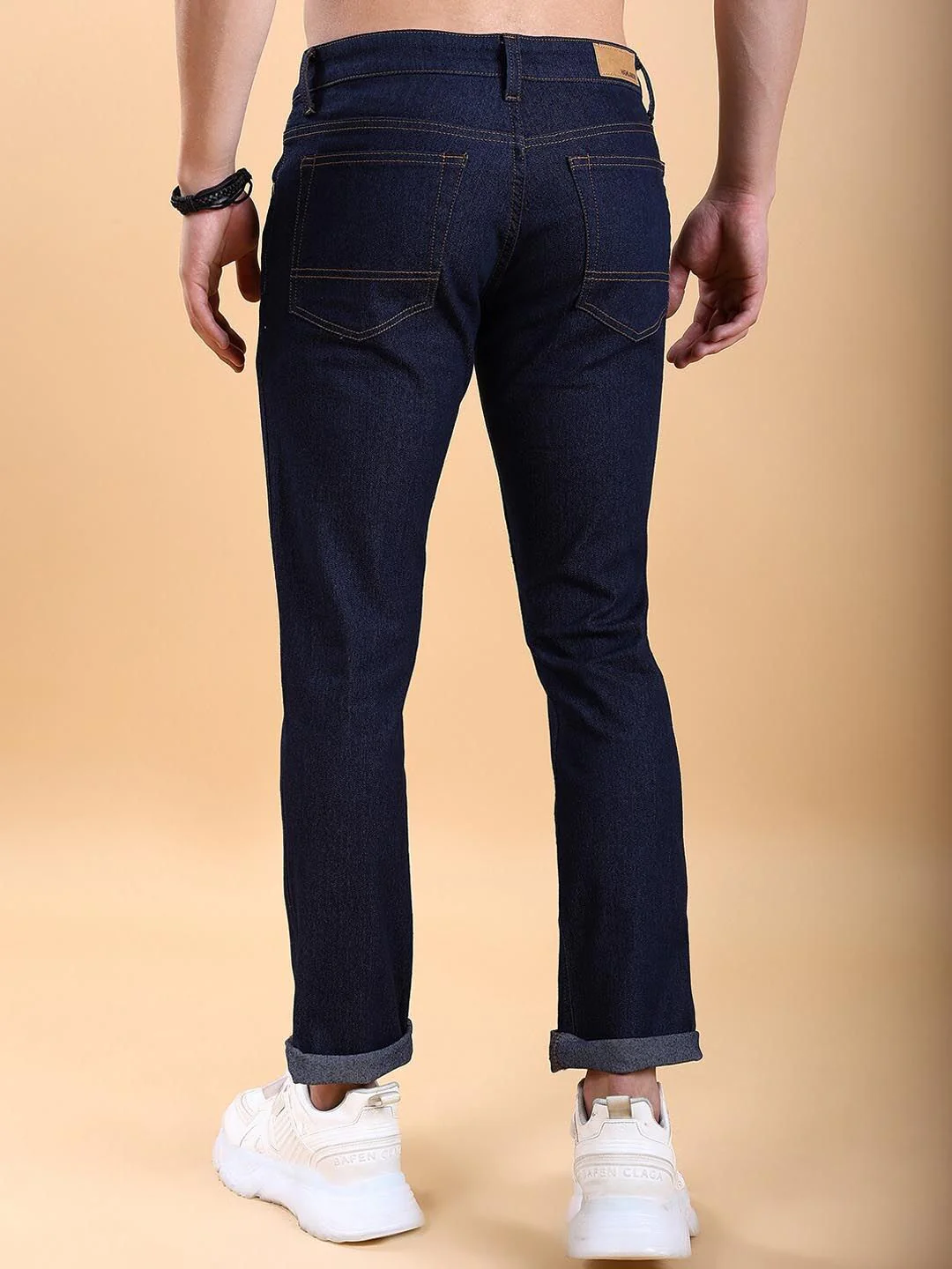 HIGHLANDER Men Slim Straight Fit Mid-Rise Clean Look Stretchable Jeans - Image 5