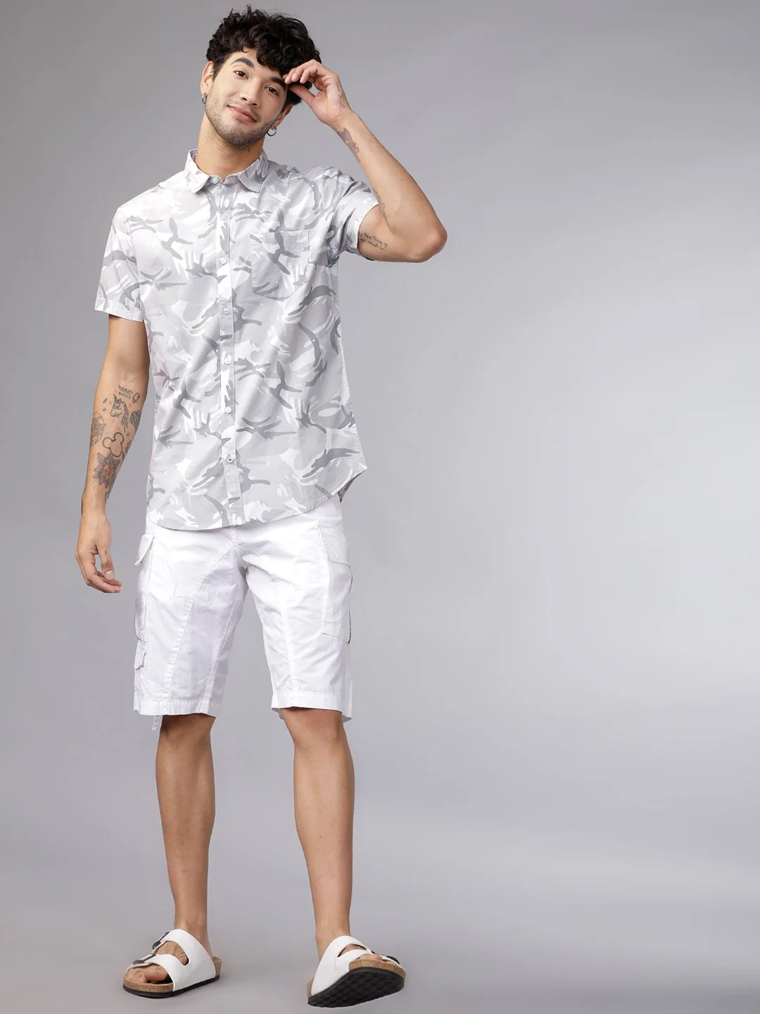 HIGHLANDER Men White & Grey Slim Fit Camouflage Printed Casual Shirt - Image 6