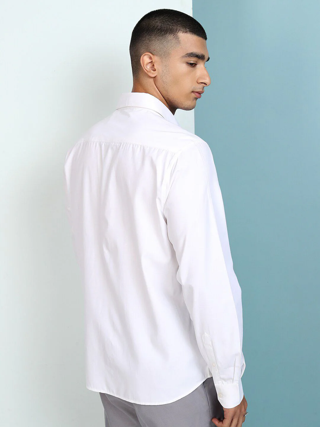 HIGHLANDER Regular Fit Button Down Collar Full Sleeve Satin Shirt - Image 4