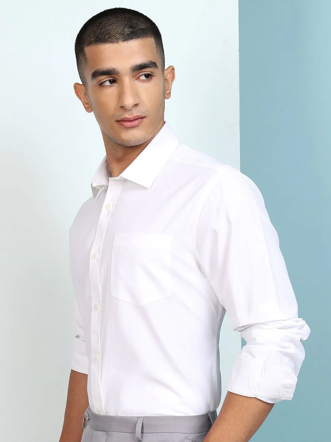 HIGHLANDER Regular Fit Button Down Collar Full Sleeve Satin Shirt - Image 5