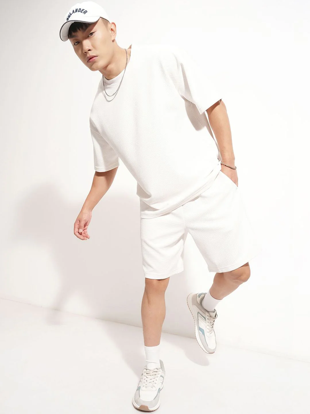 HIGHLANDER Self Design Oversized-Fit T-Shirt With Shorts Co-Ords - Image 6