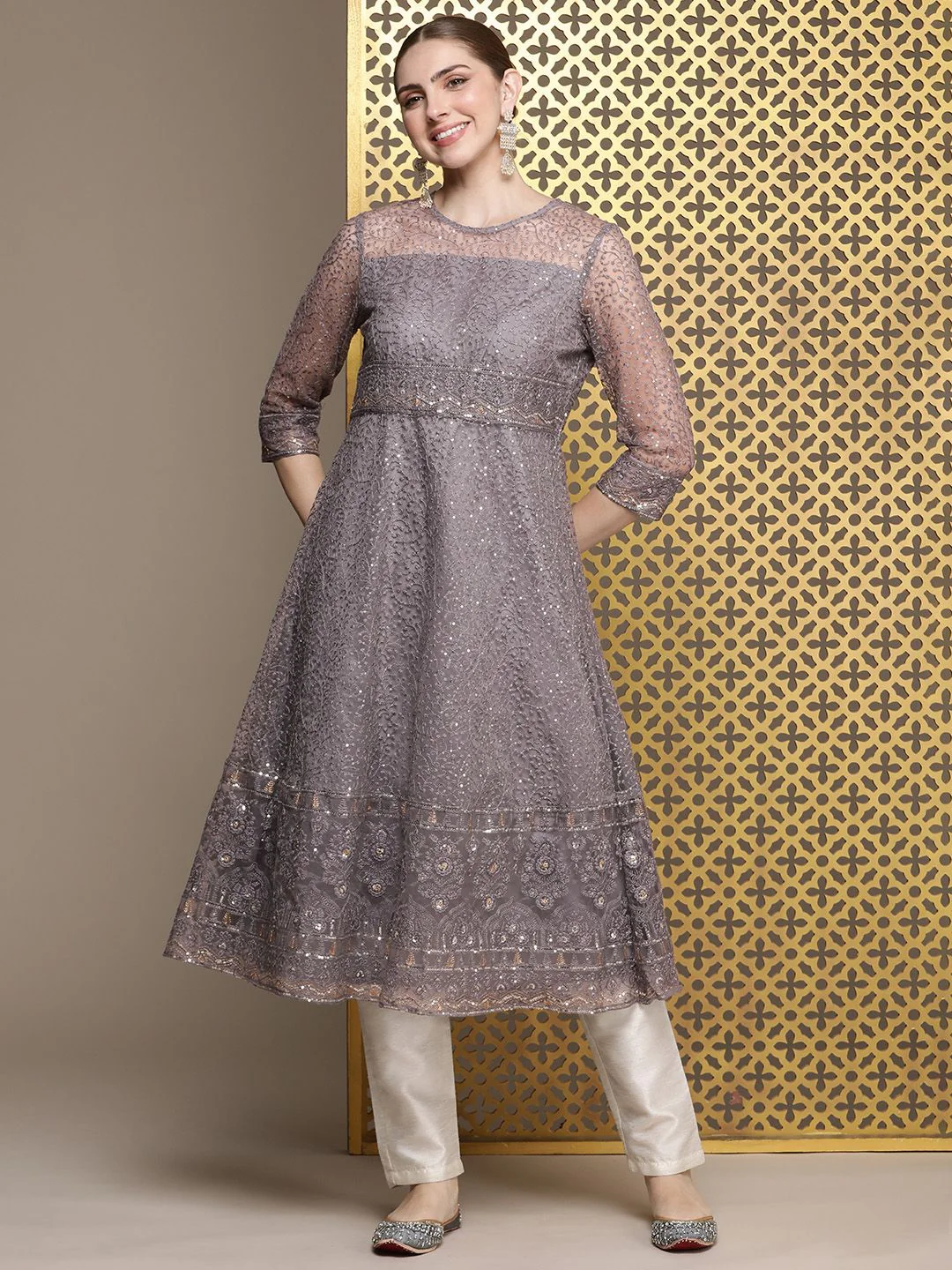 House of Pataudi Embroidered Sequined Jashn Kurta - Image 3