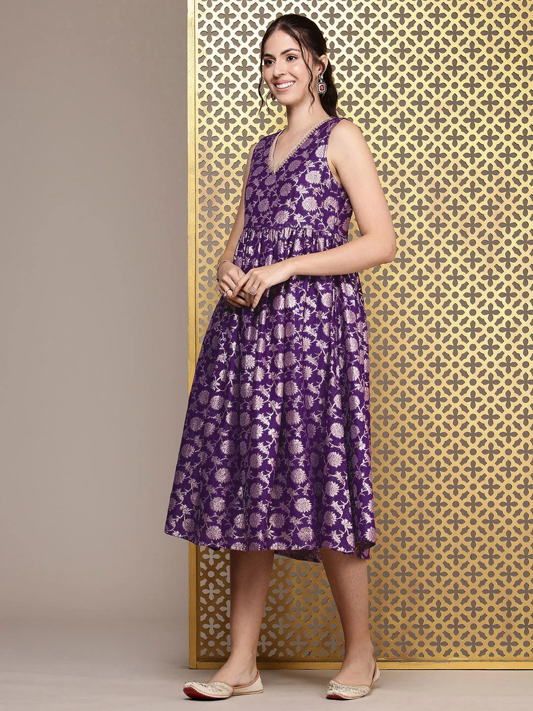 House of Pataudi Floral Embroidered A-Line Midi Jashn Dress - Image 5