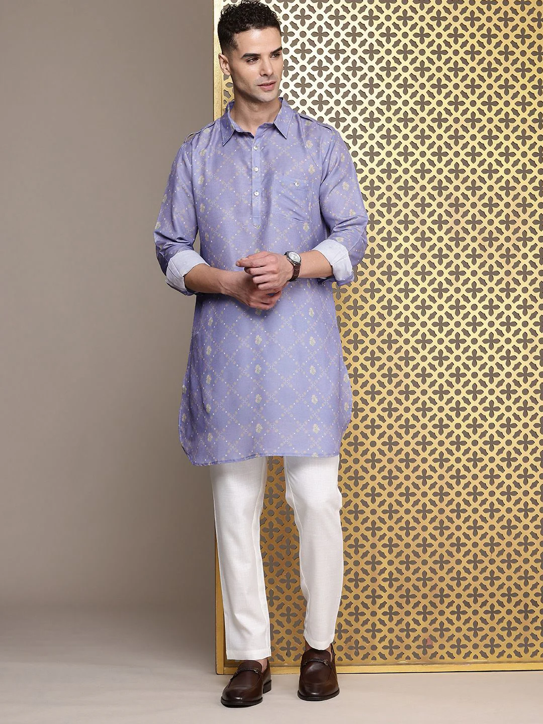 House of Pataudi Floral Printed Pathani Jashn Kurta - Image 3