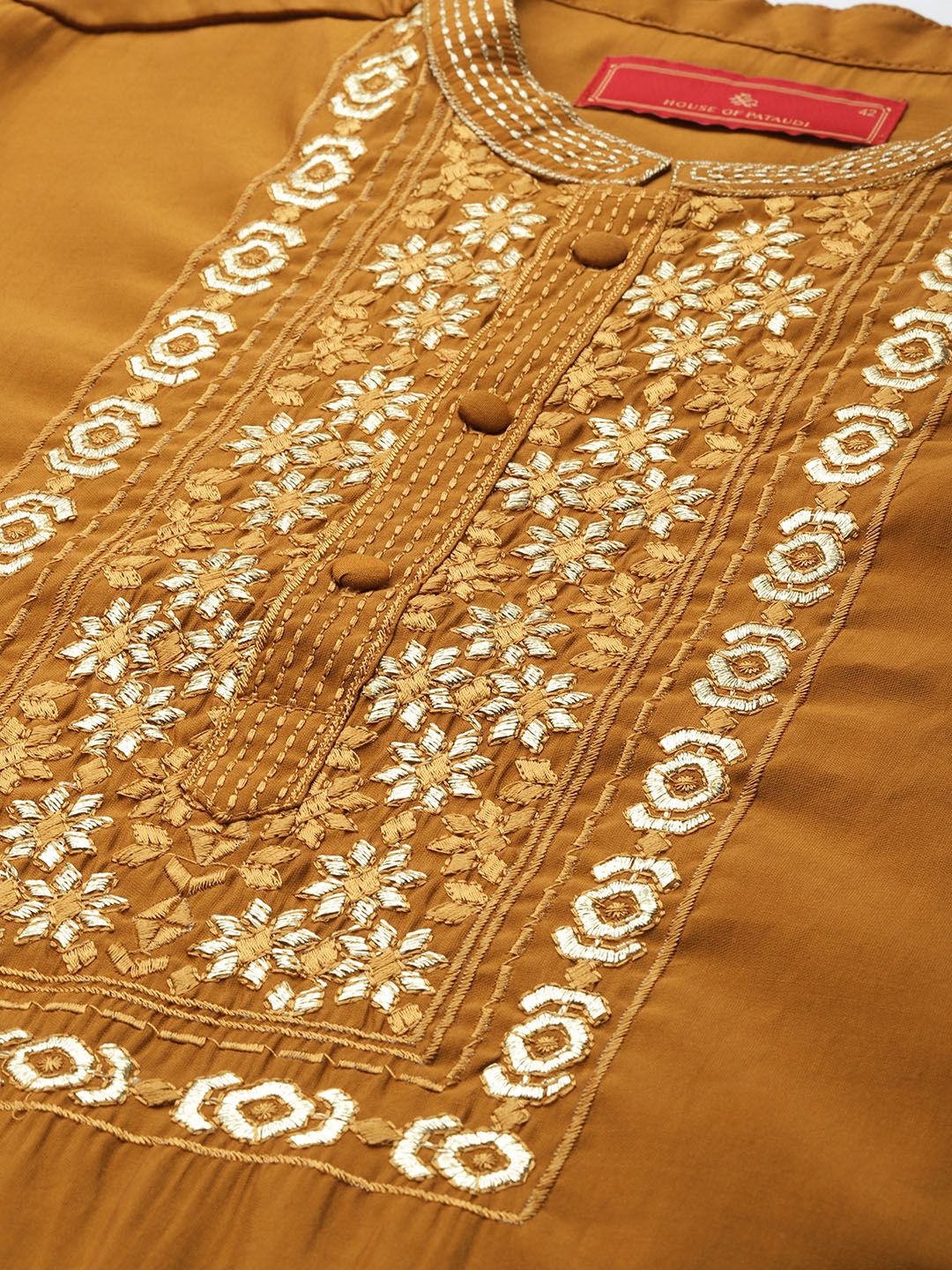 House of Pataudi Floral Yoke Design Mandarin Collar Thread Work Jashn Kurta - Image 2