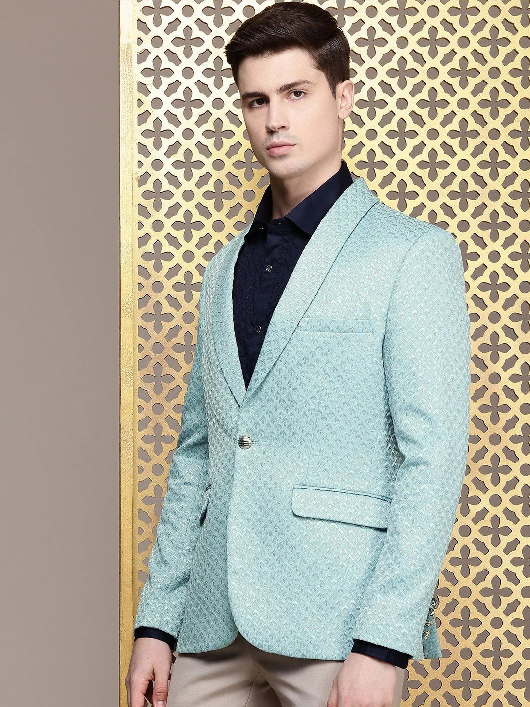 House of Pataudi Shawl Collar Single-Breasted Embellished Blazer - Image 5