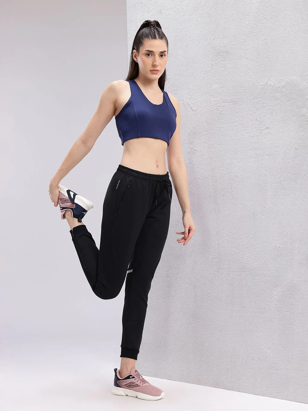 HRX by Hrithik Roshan Full Coverage Lightly Padded Rapid-Dry Running Bra - Image 6