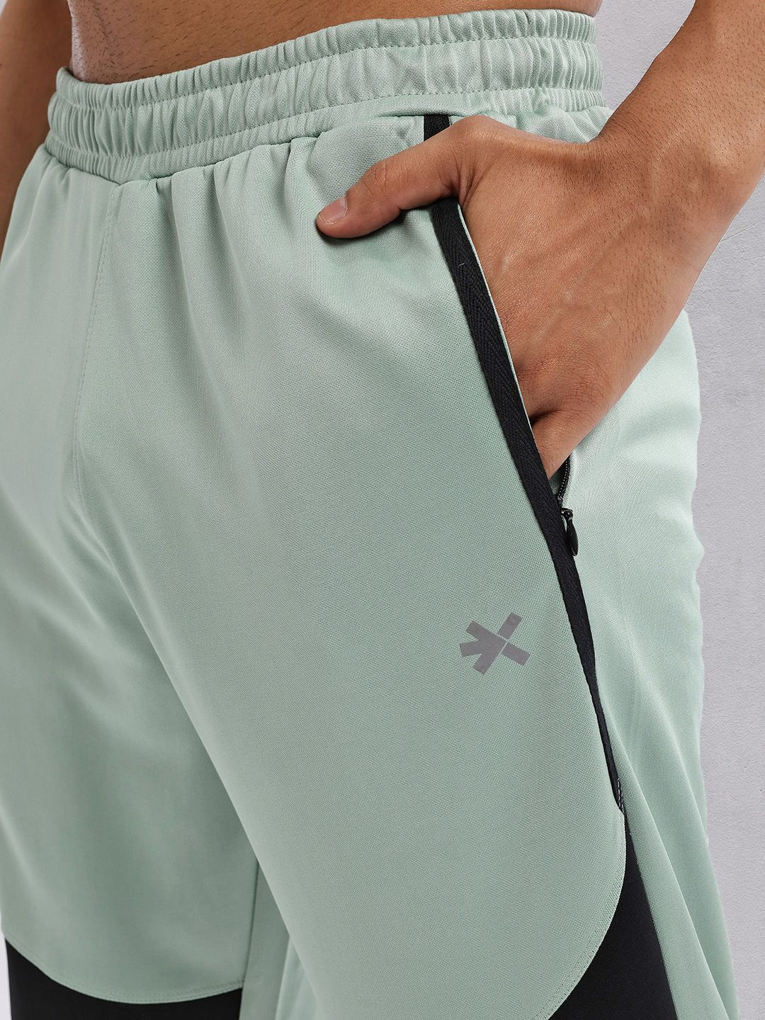 HRX by Hrithik Roshan Men Colourblocked Mid-Rise Rapid-Dry Running Track Pants - Image 6