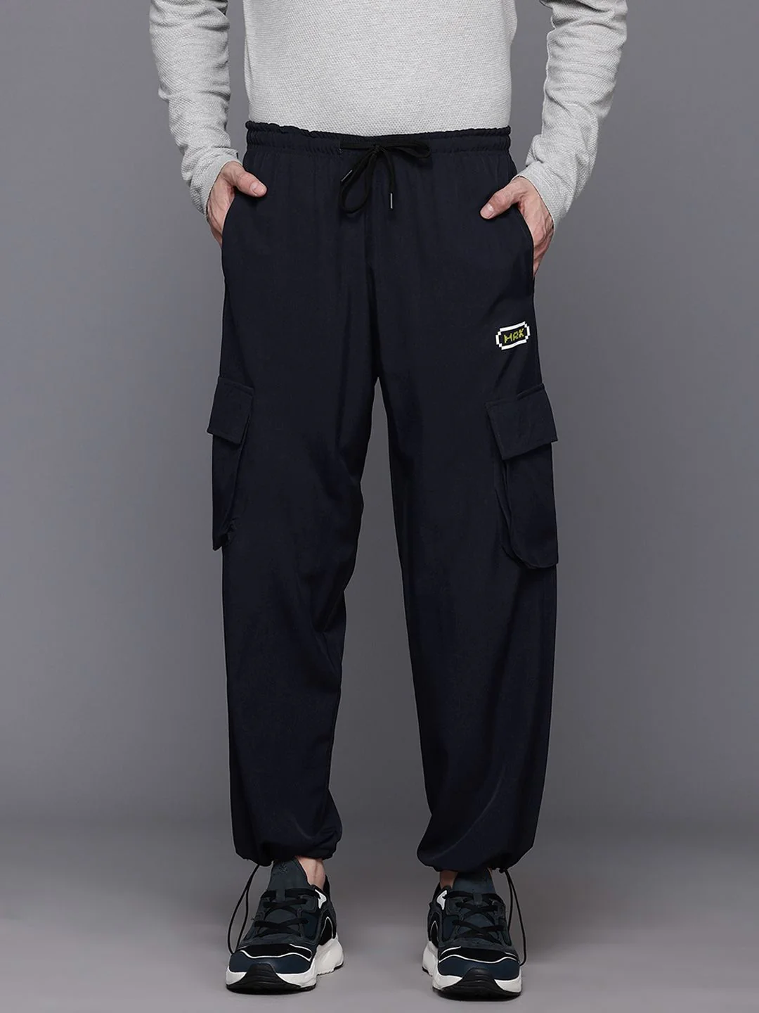 HRX by Hrithik Roshan Men Lifestyle Cargo-Style Parachute Pants