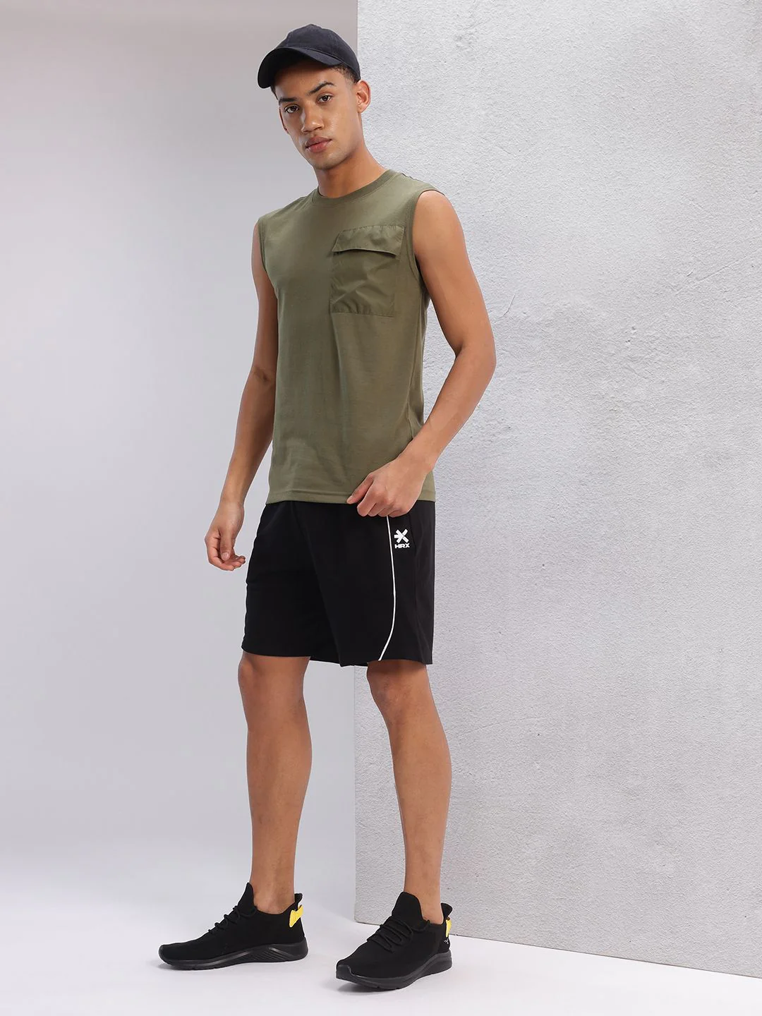 HRX by Hrithik Roshan Men Mid-Rise Regular Fit Lifestyle Shorts - Image 4