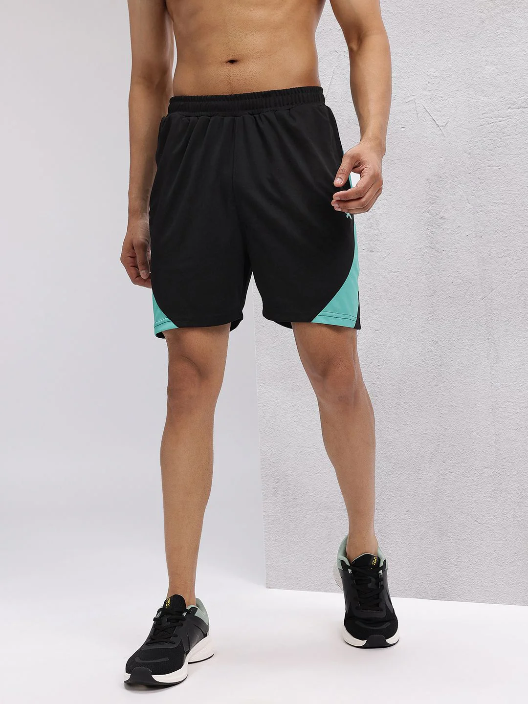 HRX by Hrithik Roshan Men Rapid-Dry Side Striped Running Shorts - Image 2