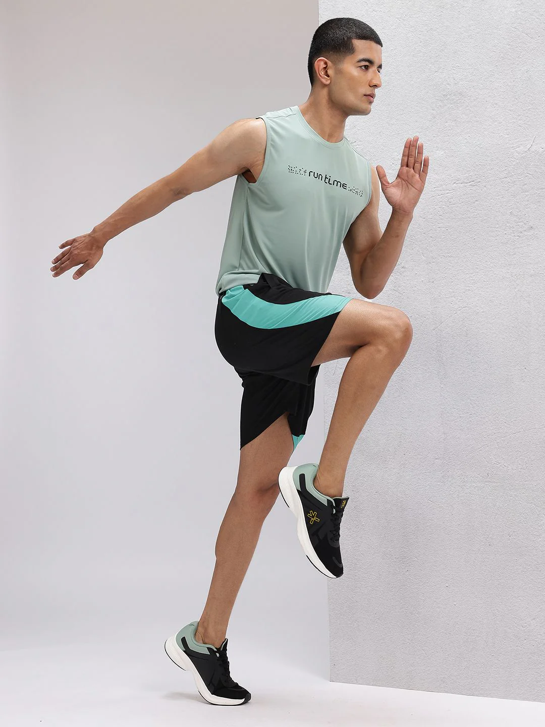 HRX by Hrithik Roshan Men Rapid-Dry Side Striped Running Shorts - Image 4