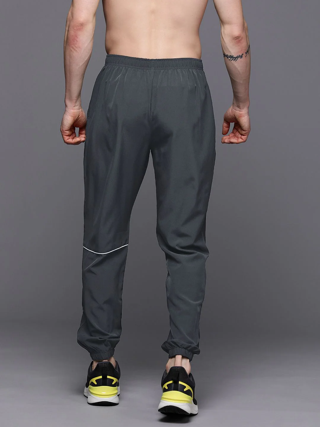 HRX by Hrithik Roshan Men Rapid-Dry Training Joggers - Image 3
