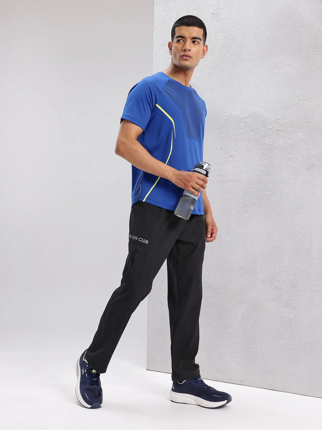 HRX by Hrithik Roshan Men Reflective Detail Rapid-Dry Running Track Pants - Image 4