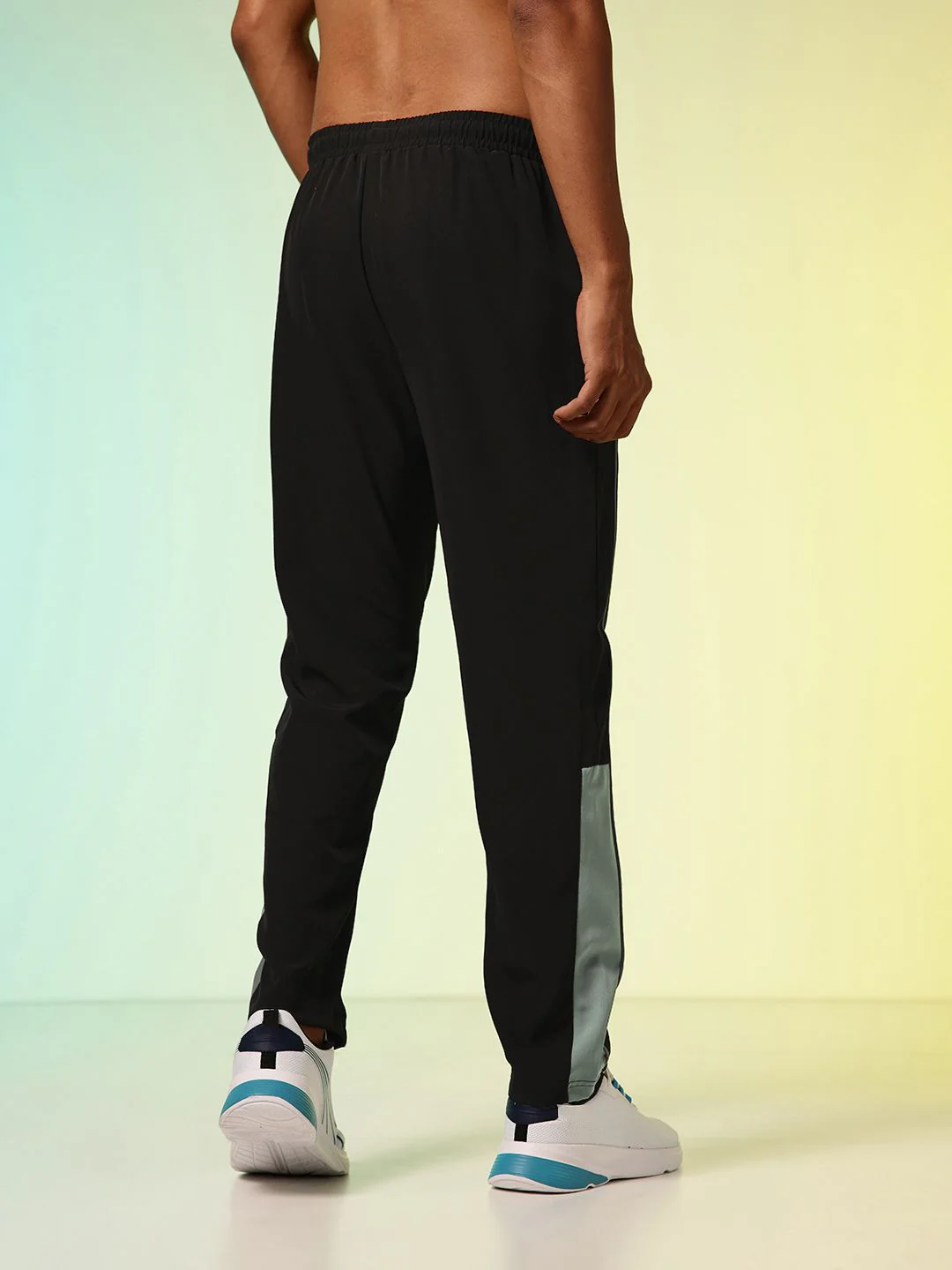 HRX by Hrithik Roshan Men Running Track pants - Image 5