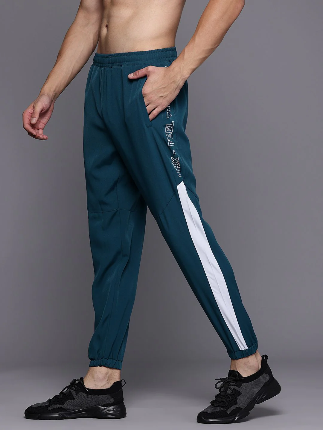 HRX by Hrithik Roshan Men Typography Printed Rapid-Dry Training Joggers - Image 2