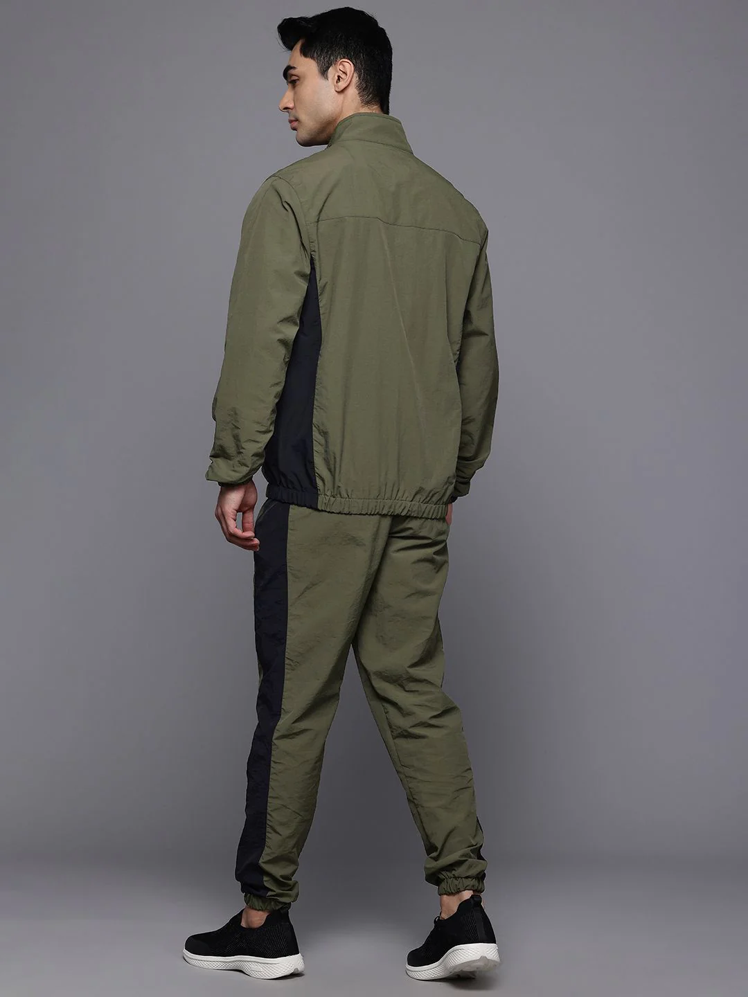 HRX by Hrithik Roshan Rapid Dry Lifestyle Tracksuits - Image 4