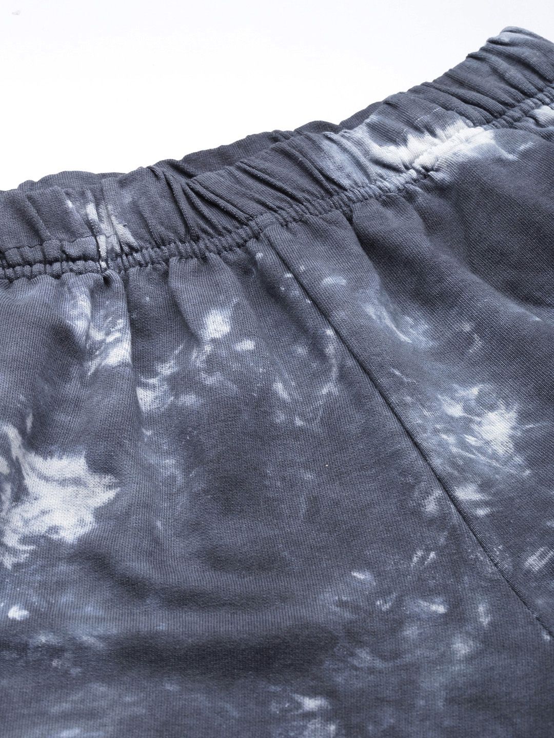 HRX by Hrithik Roshan Tie & Dye Printed Sweatshirt & Joggers - Image 3