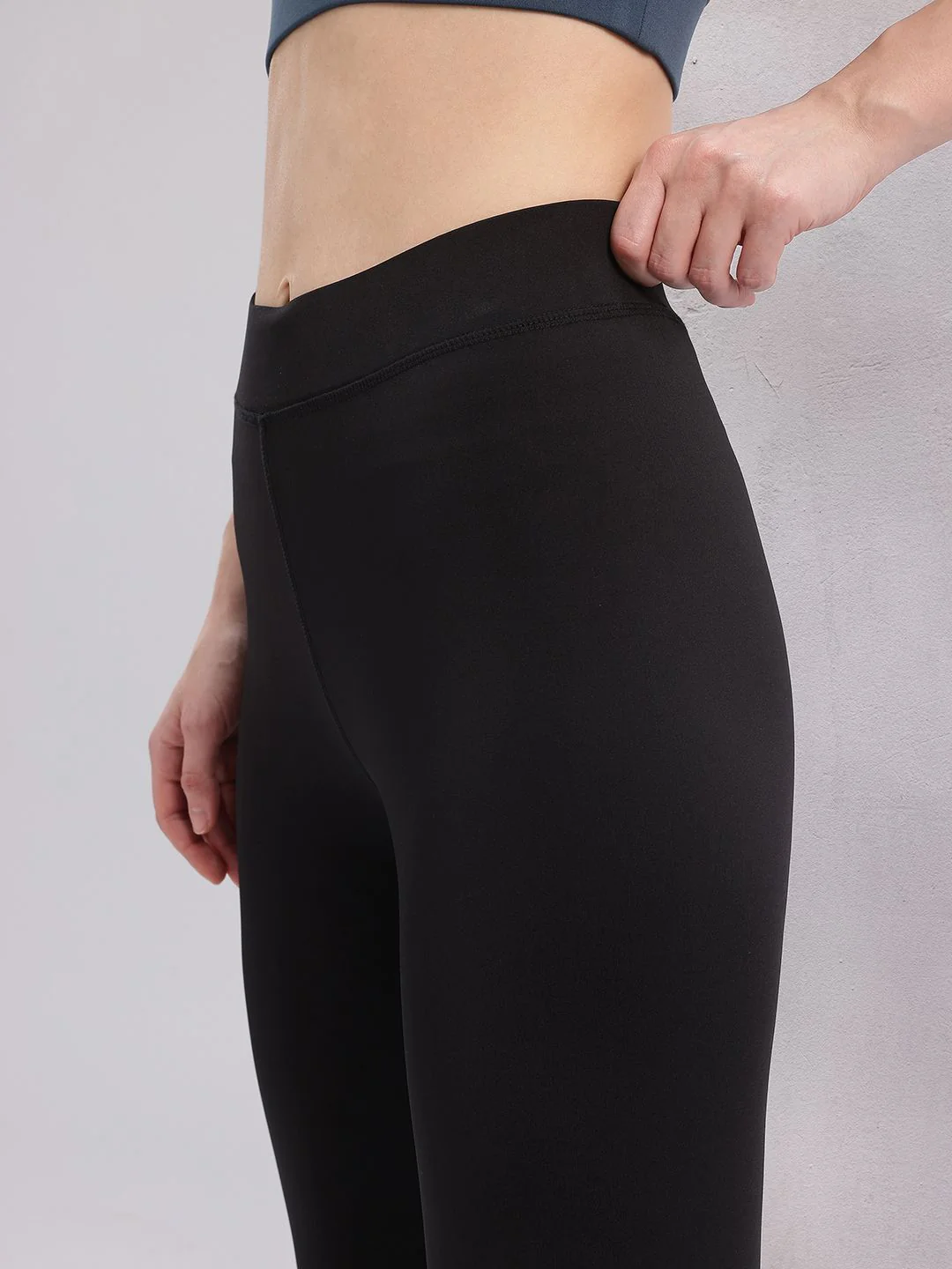 HRX by Hrithik Roshan Women Brand Logo Detail Rapid-Dry Cropped Training Tights - Image 6