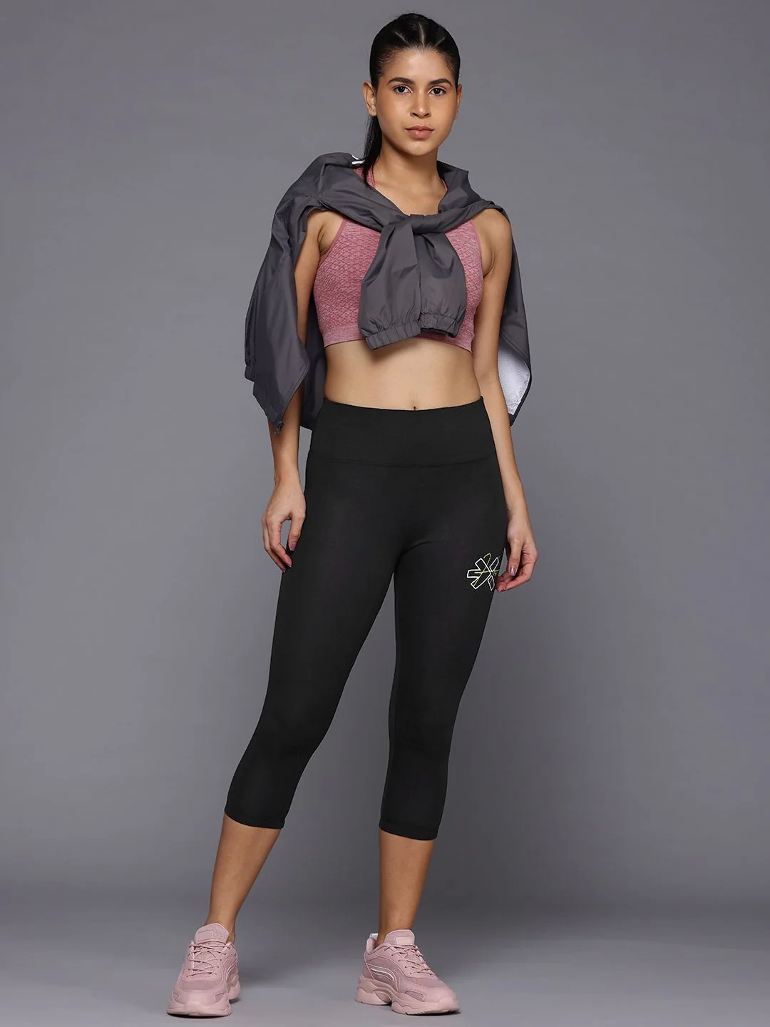 HRX by Hrithik Roshan Women Brand Logo Print Detail Three-Fourth Lifestyle Tights - Image 5