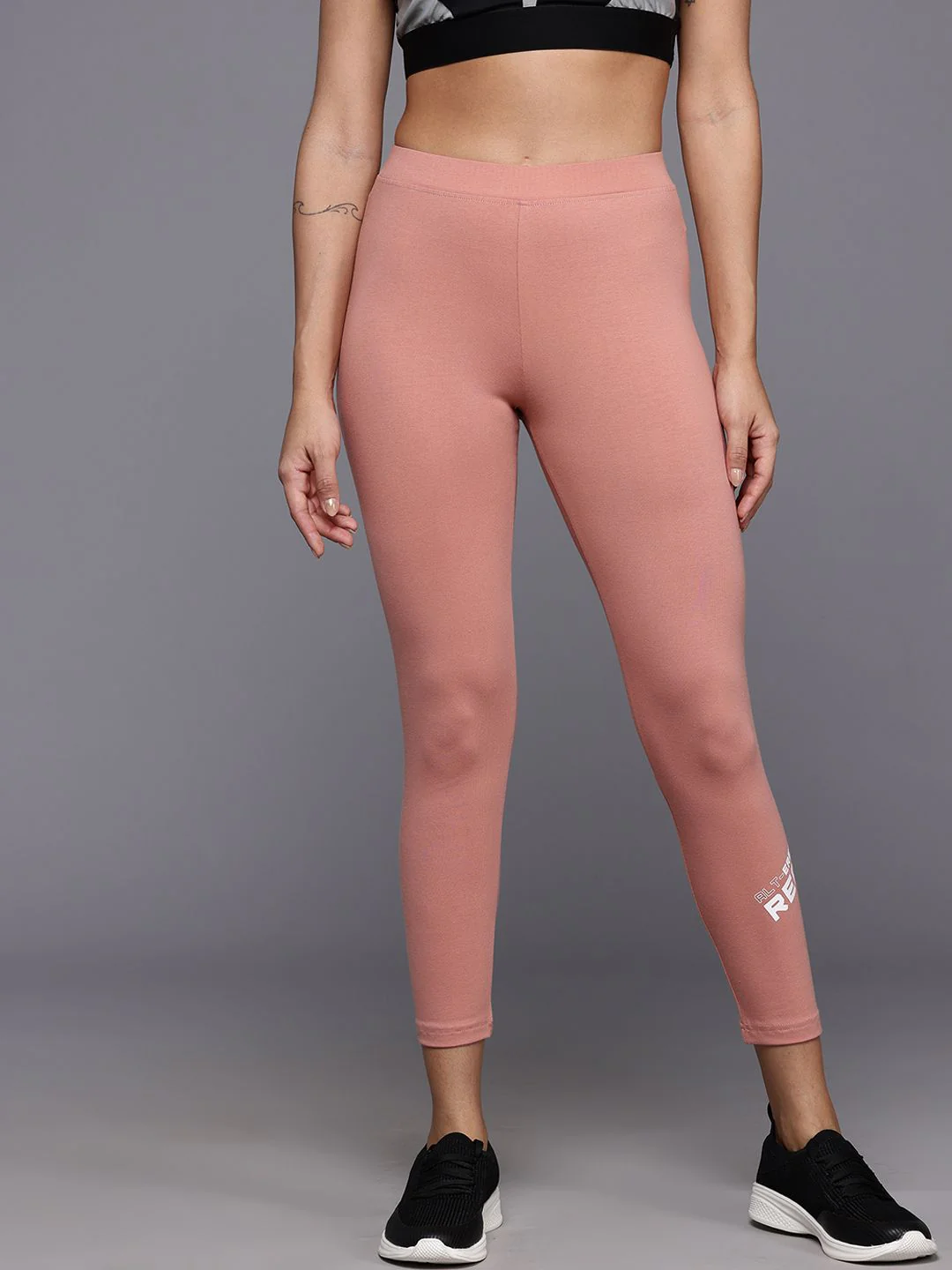 HRX by Hrithik Roshan Women Cropped Length Tights - Image 2