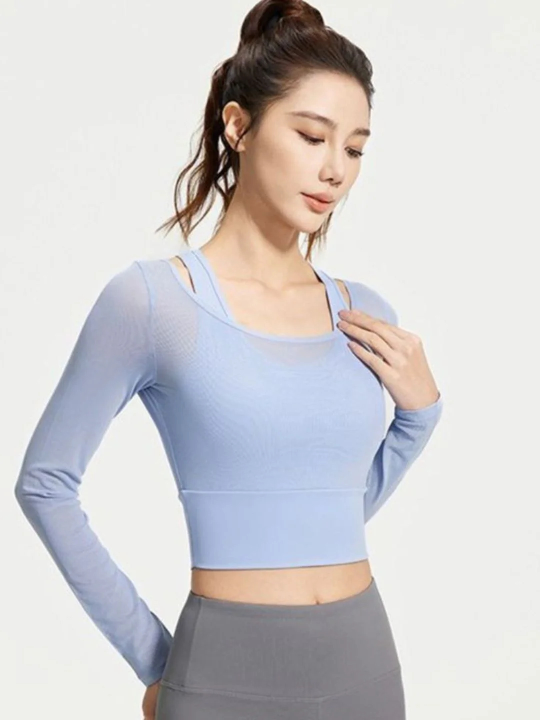 HRX by Hrithik Roshan Women Fitted Crop Top - Image 4