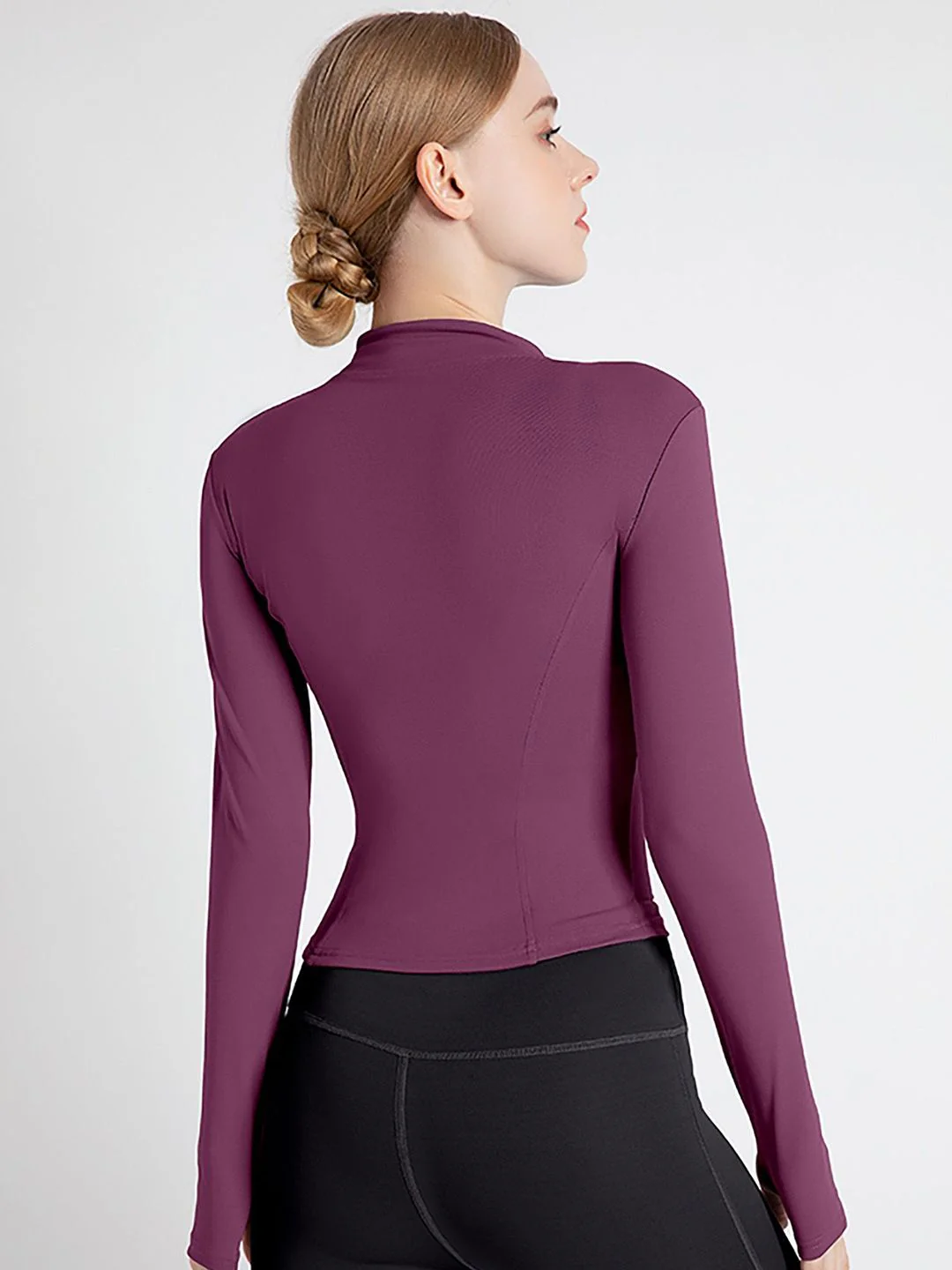 HRX by Hrithik Roshan Women High Neck Sports Sweatshirts With Zip Detail - Image 4