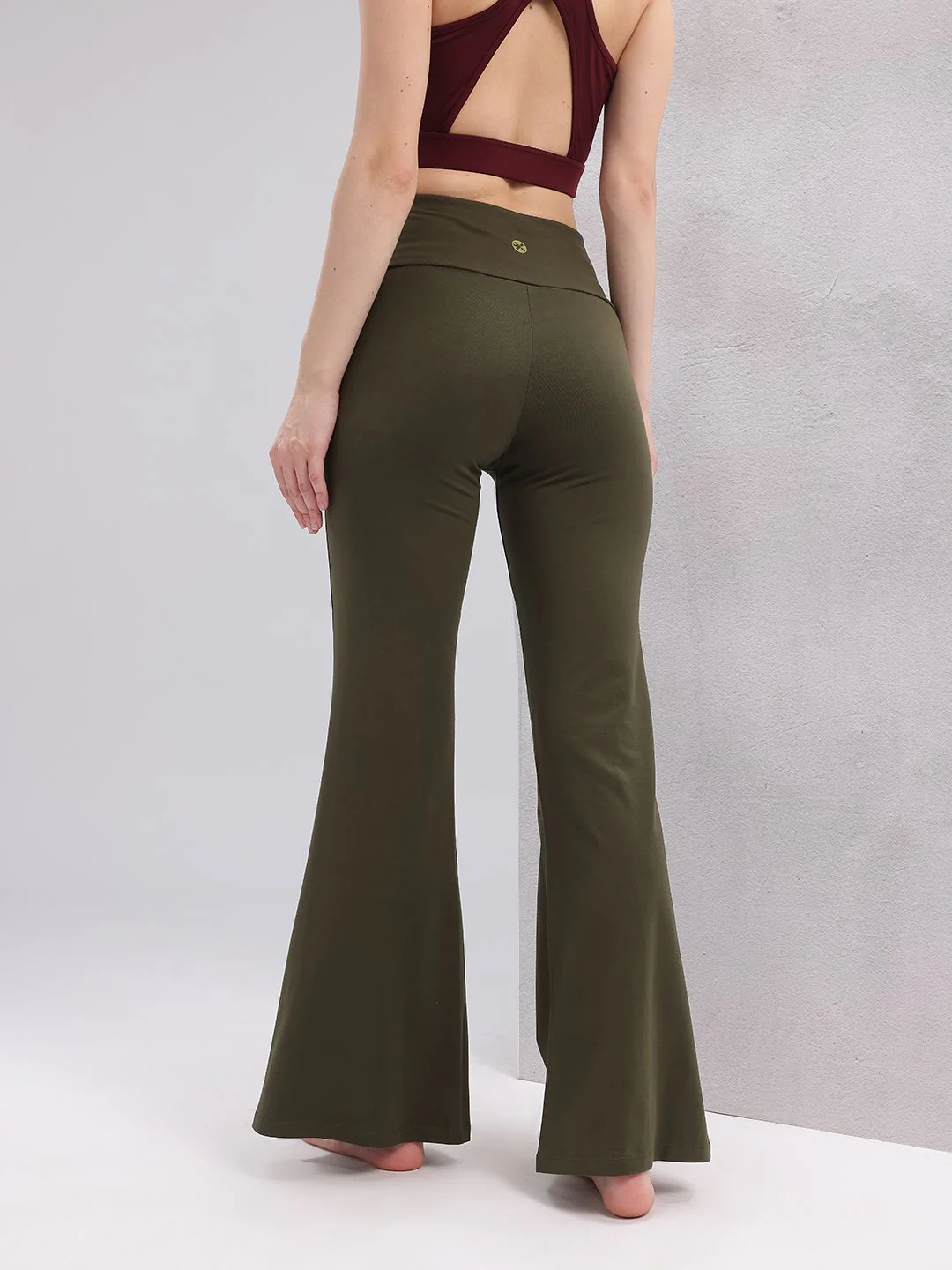 HRX by Hrithik Roshan Women Mid-Rise Skinny Fit Yoga Tights - Image 5