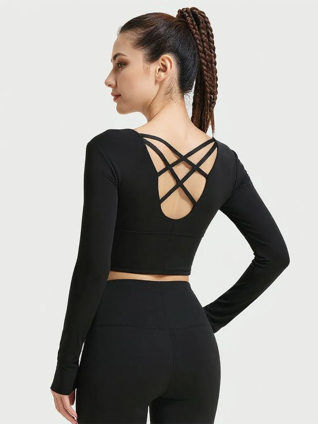 HRX by Hrithik Roshan Women Round Neck Regular Crop Top - Image 4