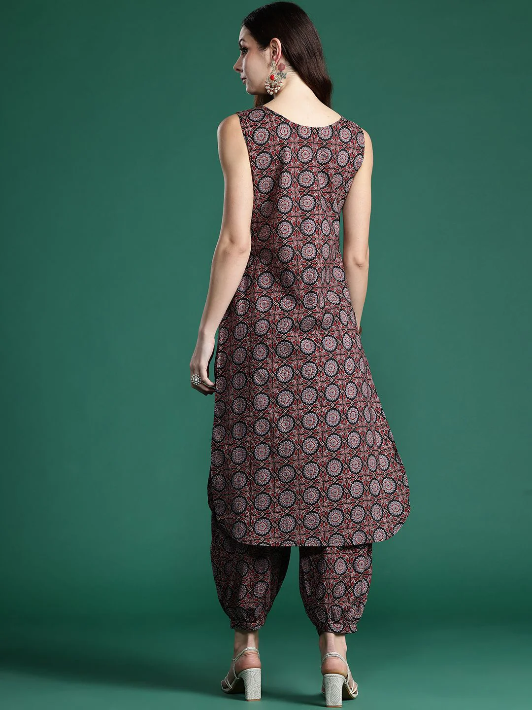 Indo Era Ajrakh Printed Regular Pure Cotton Kurta with Salwar - Image 4