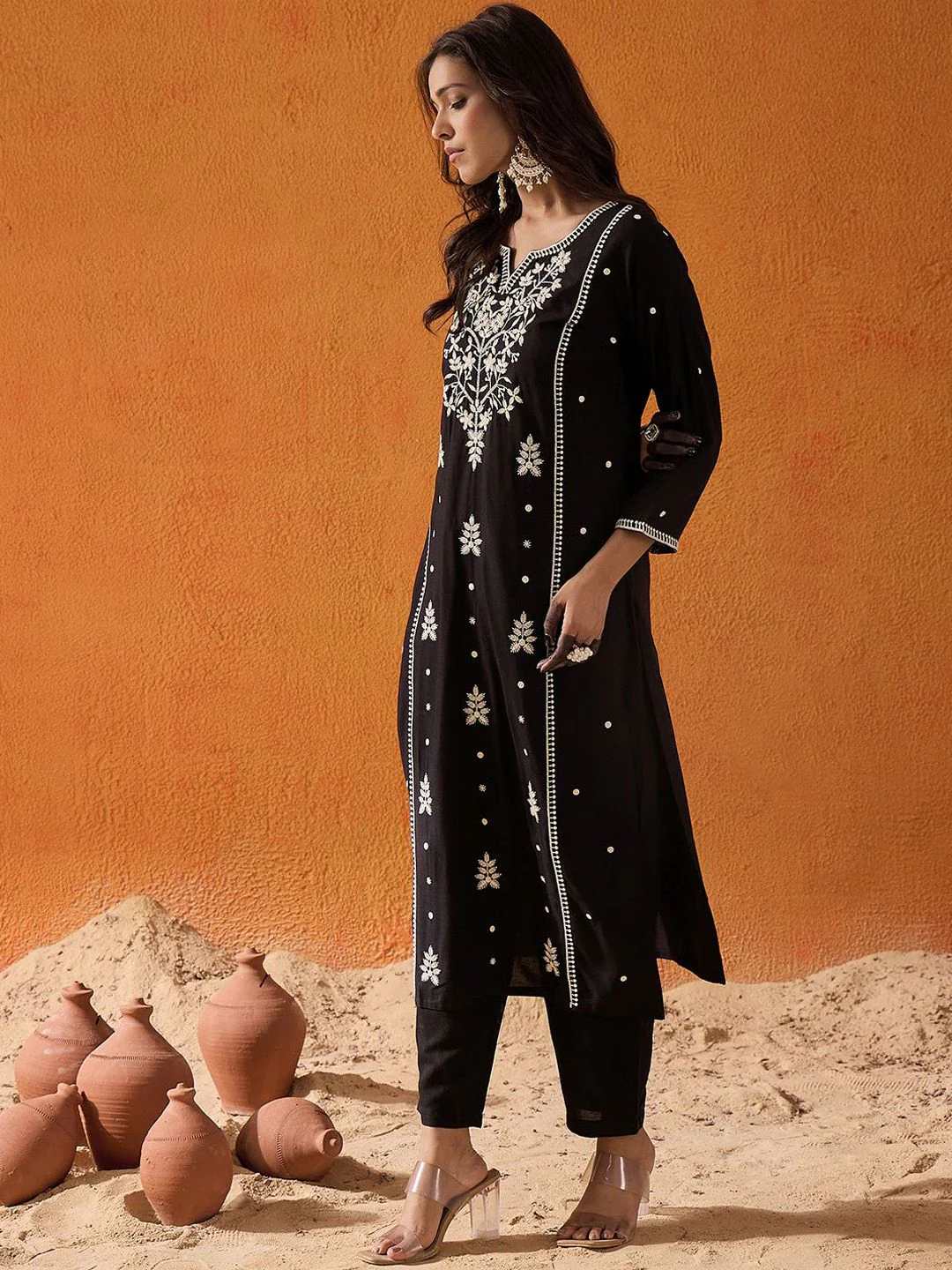 Indo Era Black Floral Embroidered Notch Neck Straight Kurta - Image 5