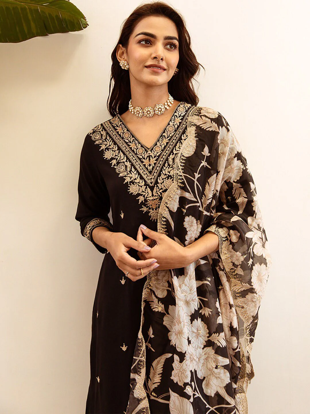 Indo Era Ethnic Motifs Embroidered Regular Thread Work Kurta with Salwar & Dupatta - Image 2