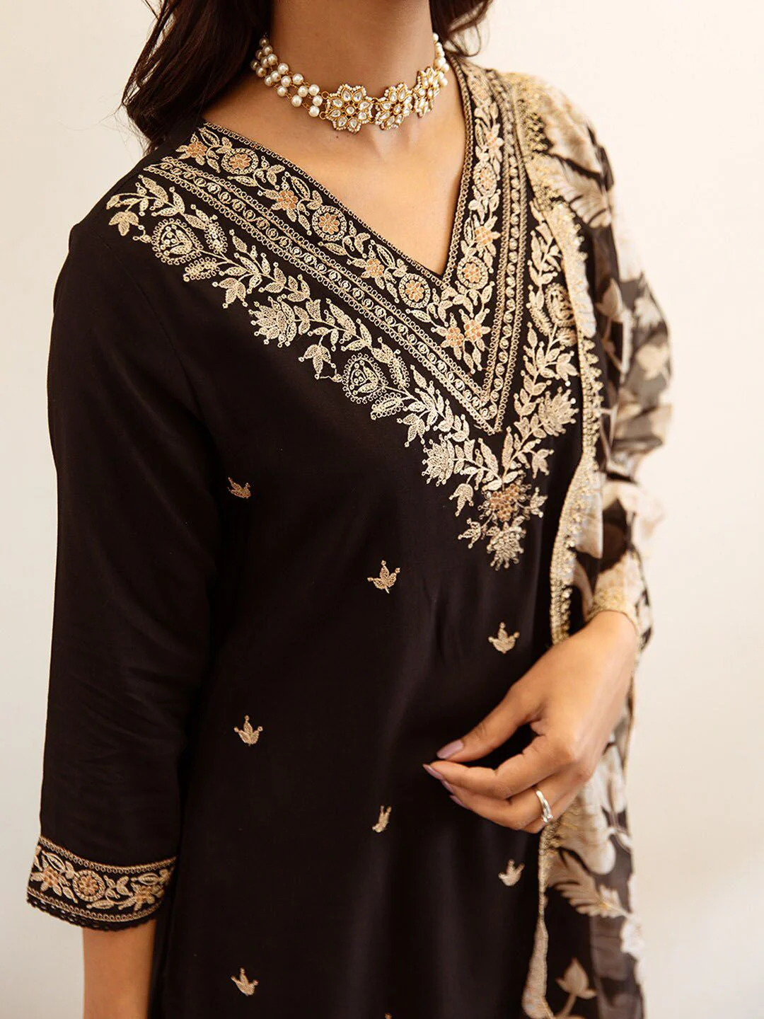 Indo Era Ethnic Motifs Embroidered Regular Thread Work Kurta with Salwar & Dupatta - Image 4