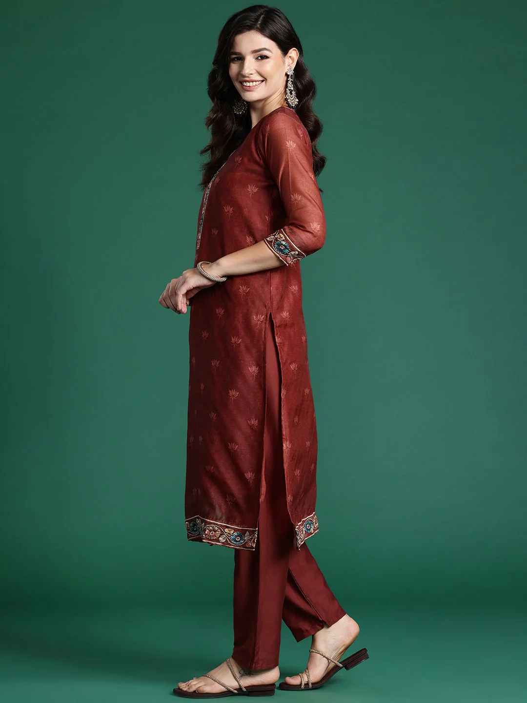 Indo Era Ethnic Motifs Embroidered Thread Work Chanderi Silk Kurta With Trousers & Dupatta - Image 6