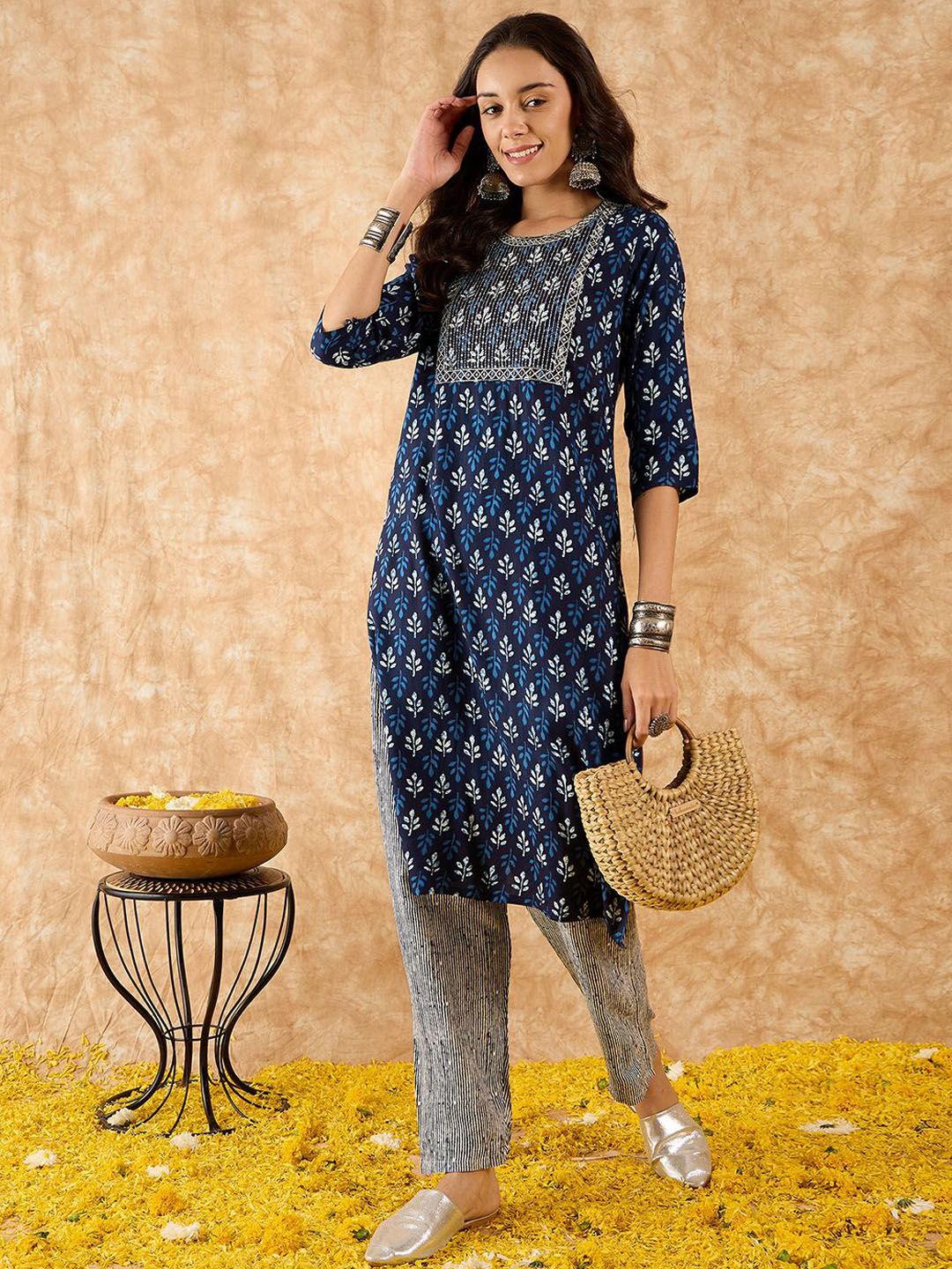 Indo Era Ethnic Motifs Printed Straight Sequinned Kurta with Trousers - Image 6