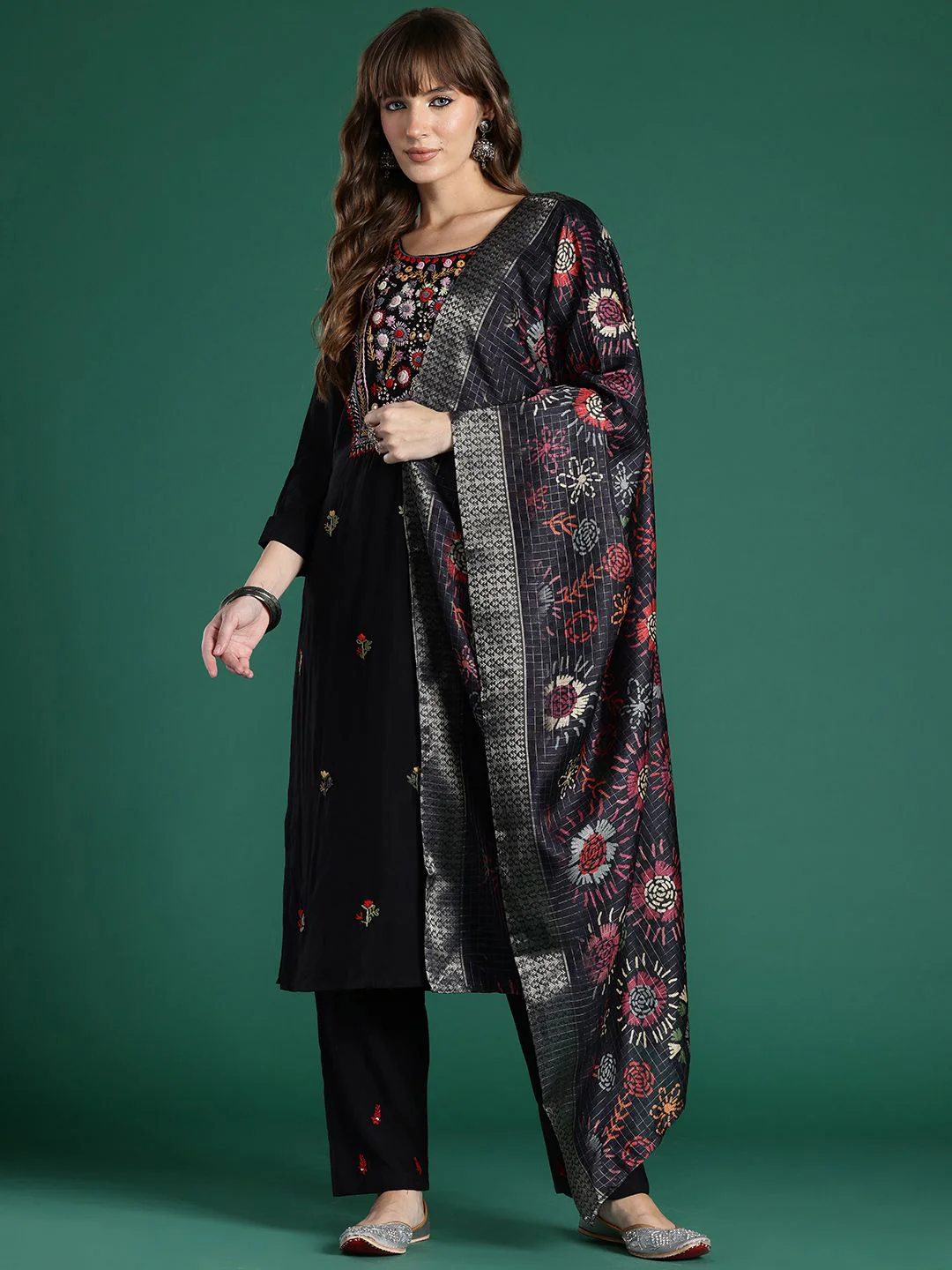 Indo Era Floral Embroidered Regular Thread Work Kurta with Trousers & With Dupatta - Image 4