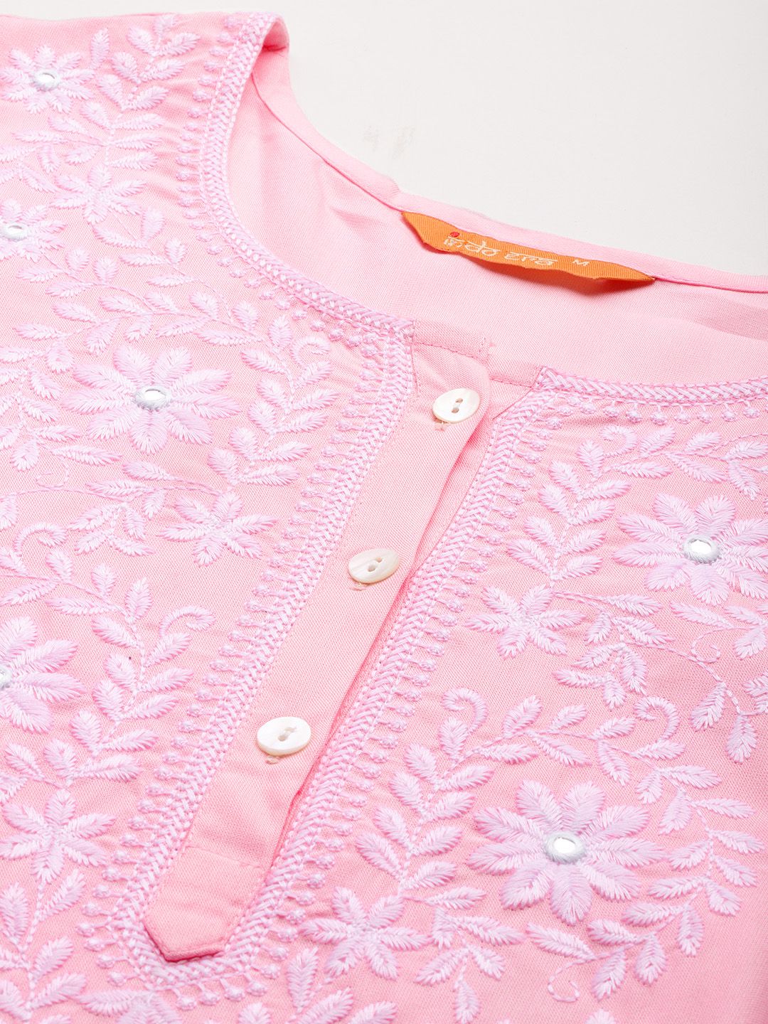 Indo Era Floral Embroidered Thread Work Kurta - Image 4