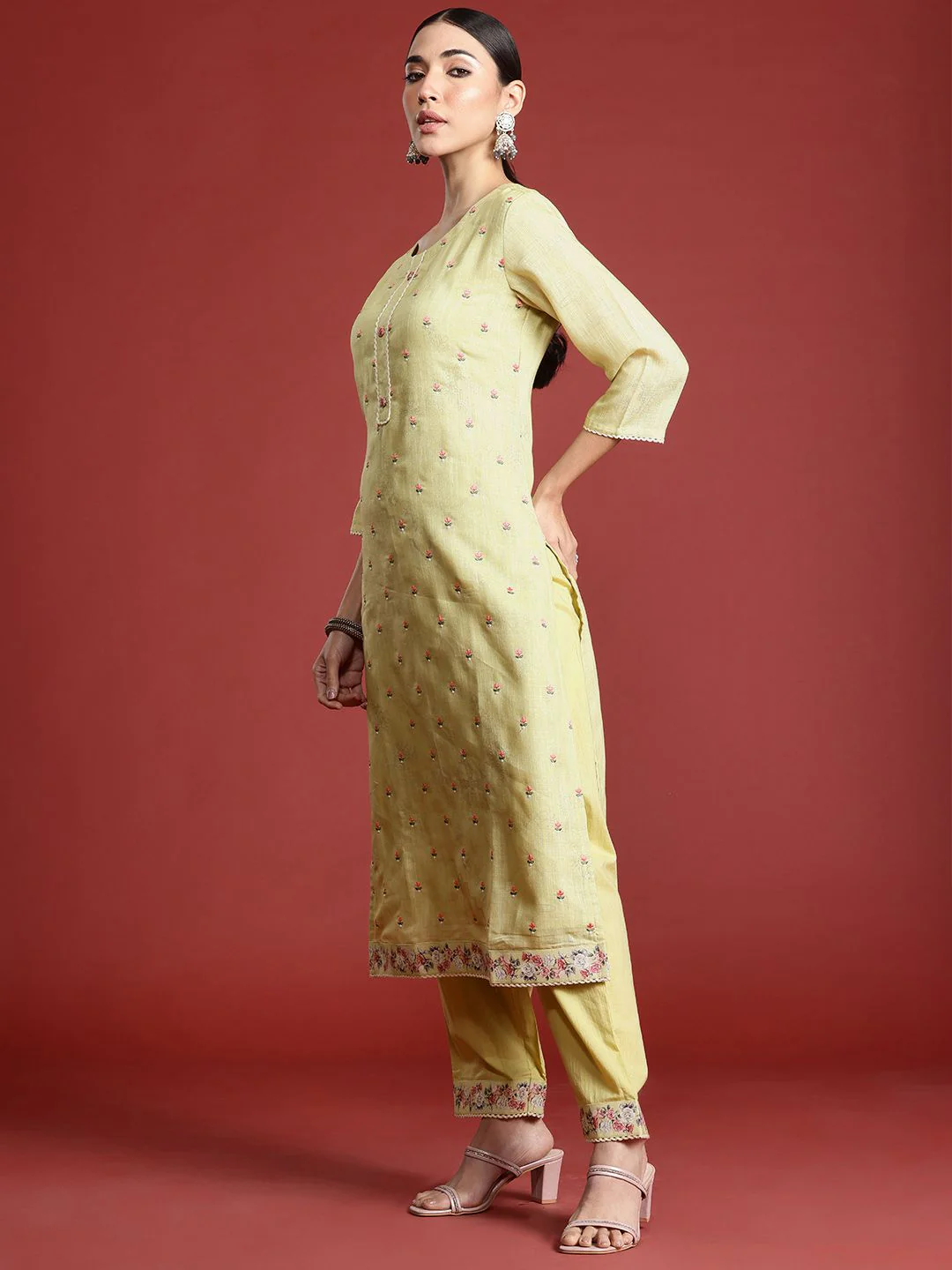 Indo Era Floral Embroidered Thread Work Linen Kurta with Trousers & With Dupatta - Image 6