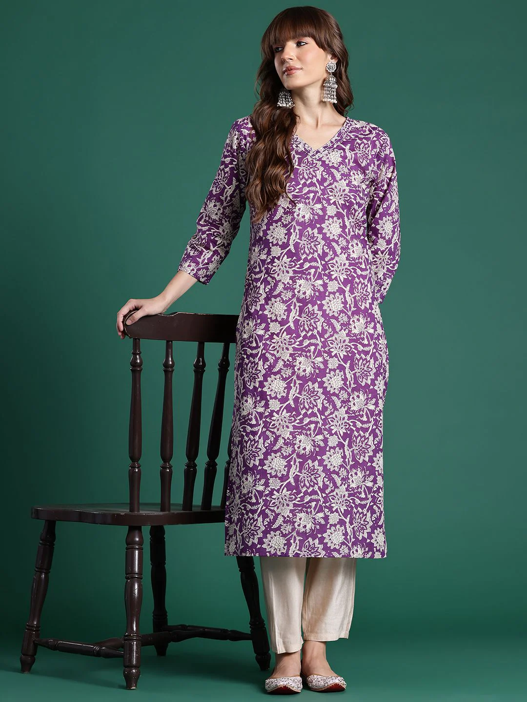 Indo Era Floral Printed Pure Cotton Kurta - Image 7