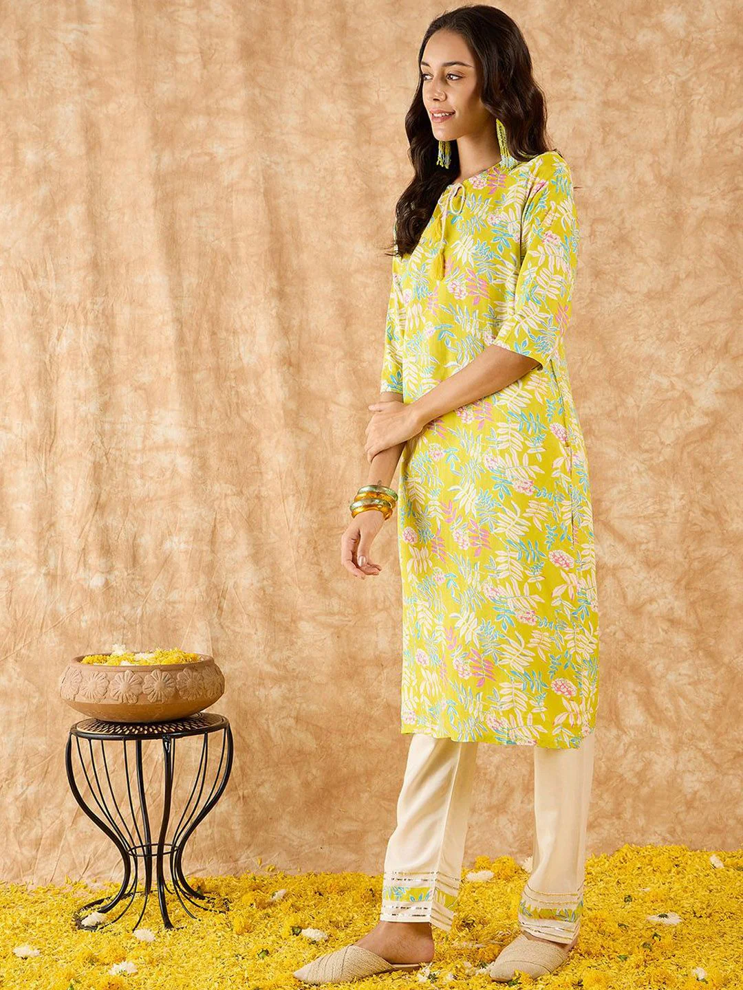Indo Era Floral Printed Straight Kurta with Trousers - Image 3