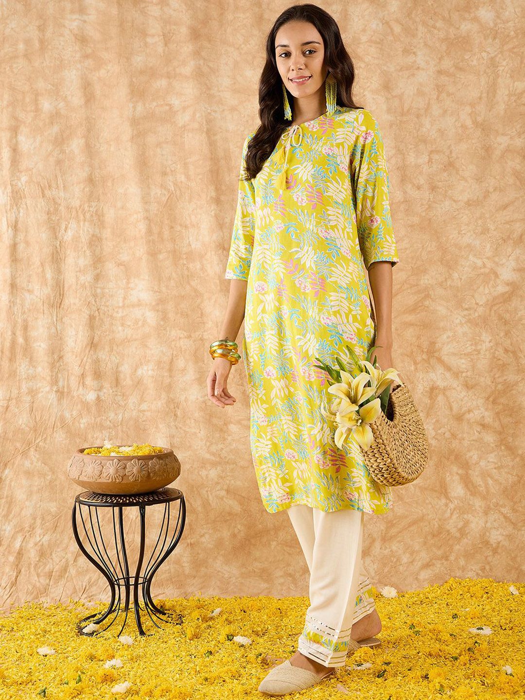 Indo Era Floral Printed Straight Kurta with Trousers - Image 4