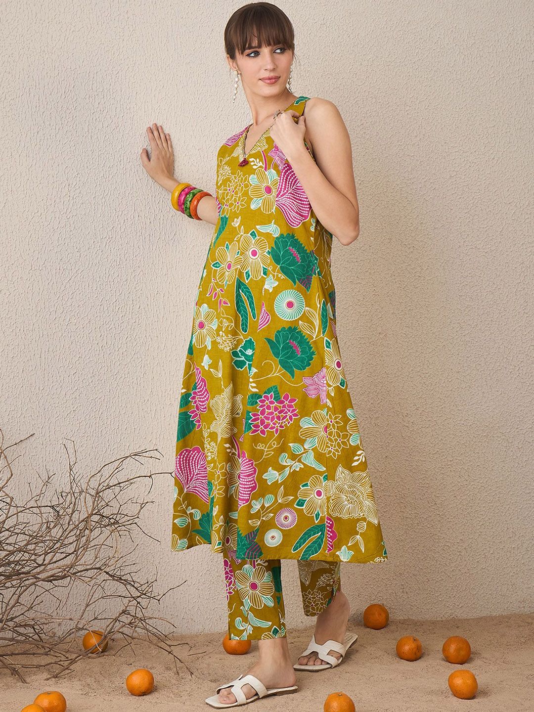 Indo Era Floral Printed V-Neck Pure Cotton A-Line Tunic With Trouser - Image 4