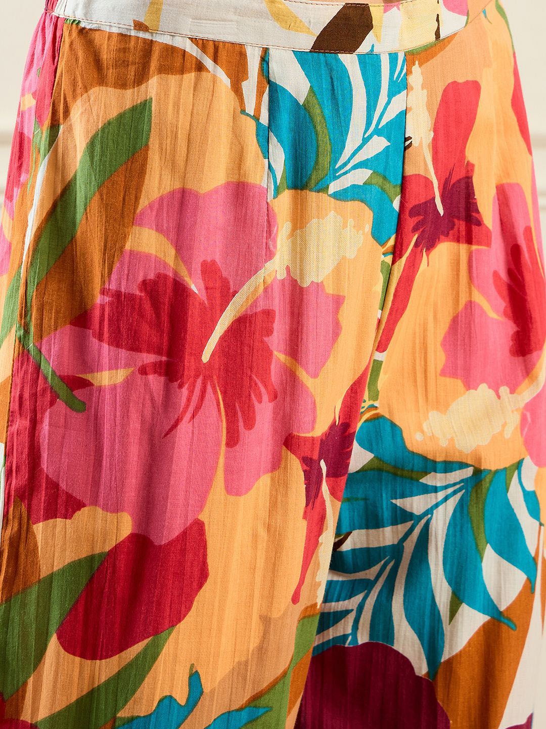 Indo Era Floral Printed V-Neck Pure Cotton Tunic With Trouser - Image 3