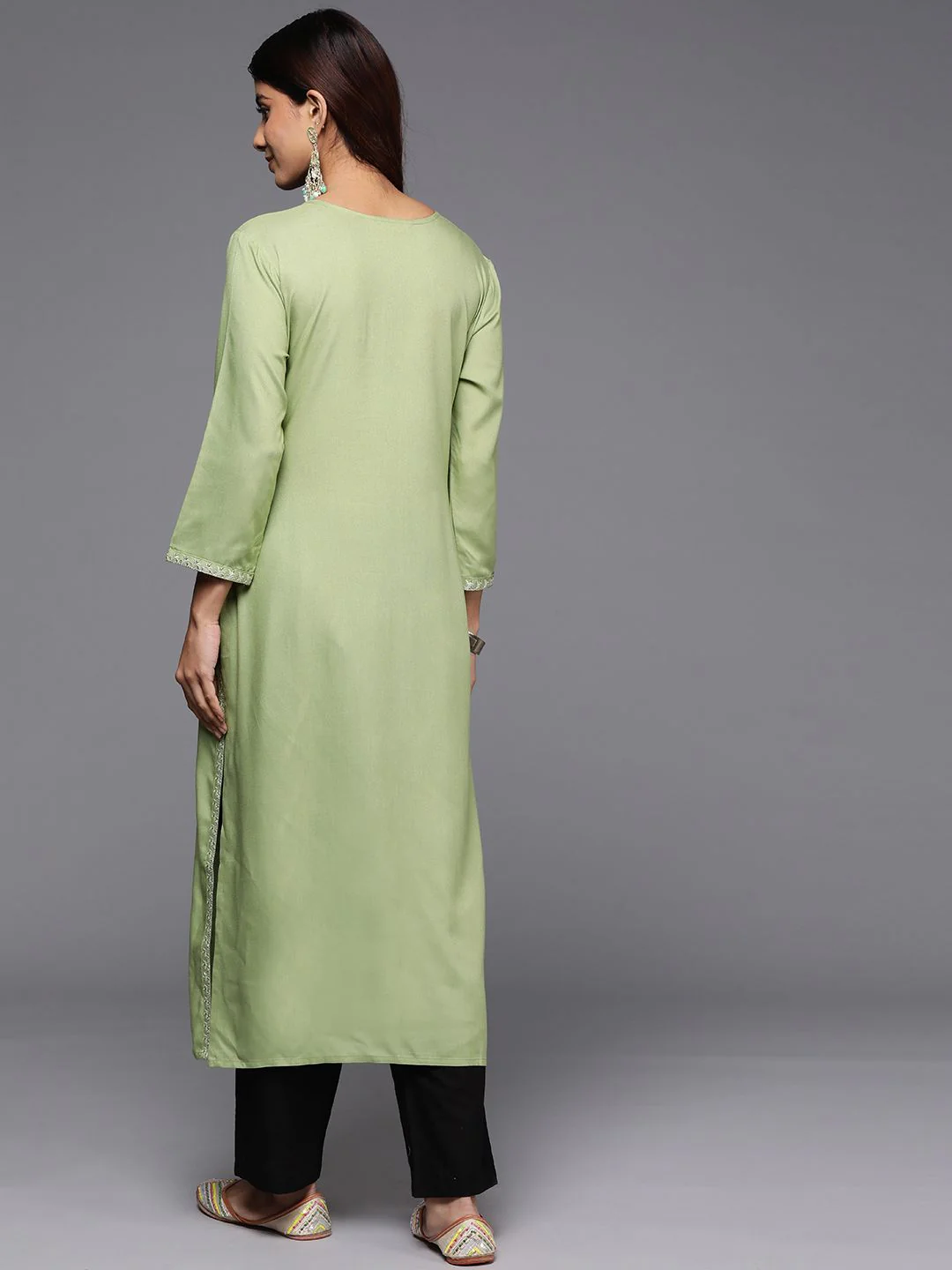 Indo Era Geometric Embroidered Mirror Work Kurta - Image 4